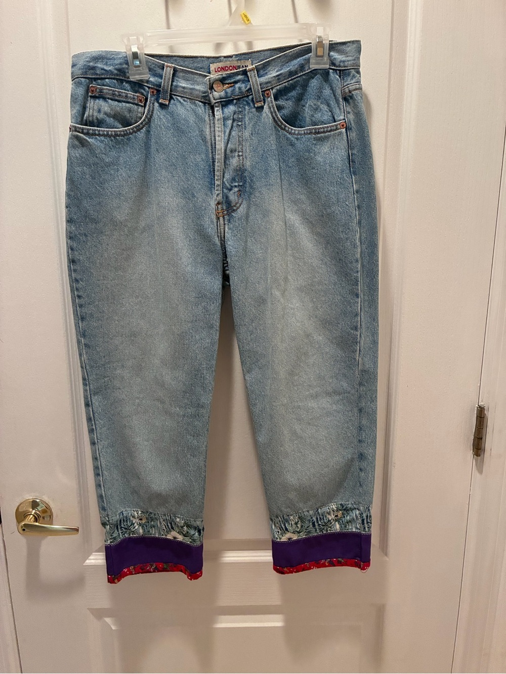 LONDONJEAN Light Blue Cropped Jeans with Purple & Red Cuff